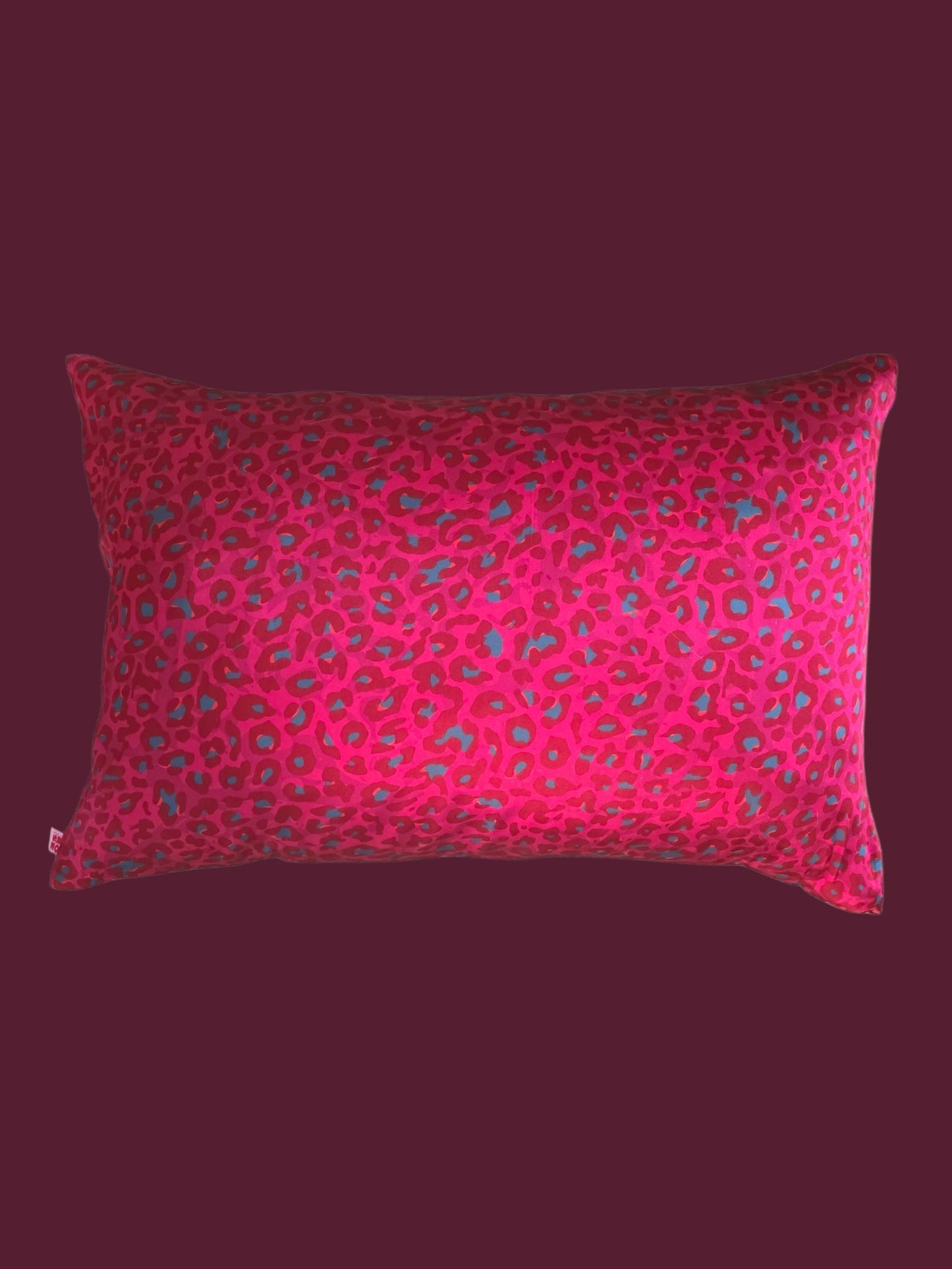 Leopard pink - silk pillowcase